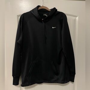 Nike Therma-Fit Women’s  Pullover Hoodie